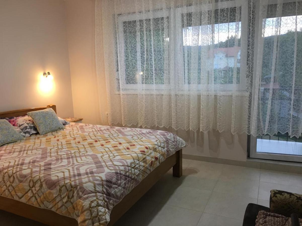 Apartment Vistanova Врднік Екстер'єр фото